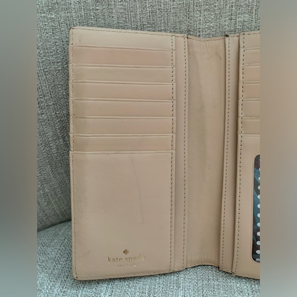 Kate Spade Wallet - Picture 5 of 15